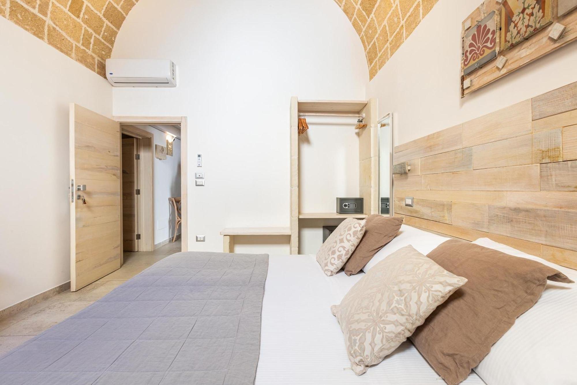 Bed and Breakfast Clara Domus Gallipoli Exterior foto