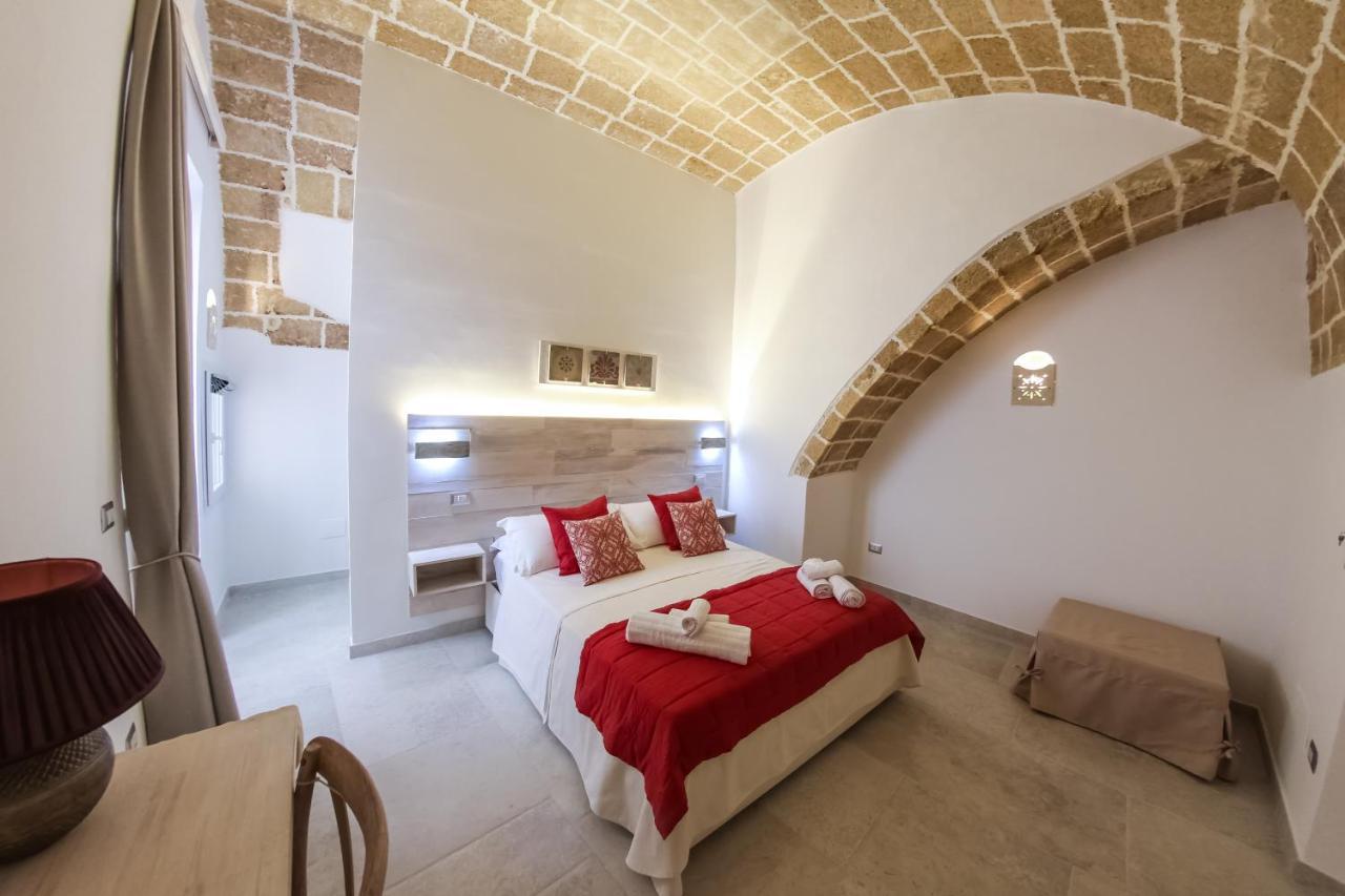 Bed and Breakfast Clara Domus Gallipoli Exterior foto